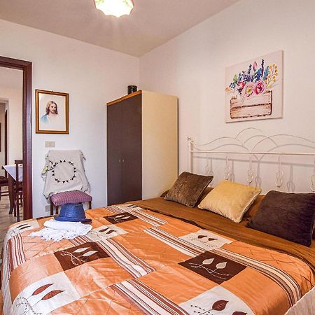3 Bedroom Beautiful Home In Librizzi Bagian luar foto